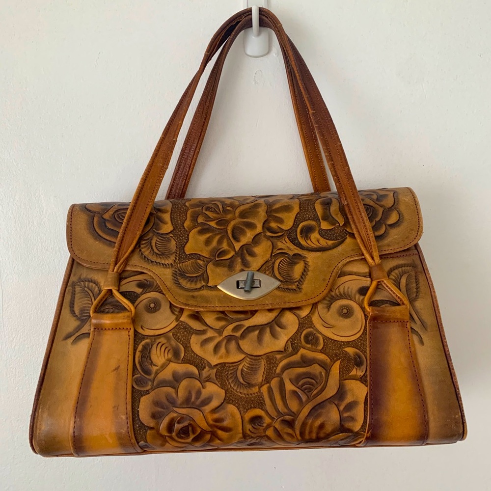 Vintage 1970’s Boho Tooled Leather Bag